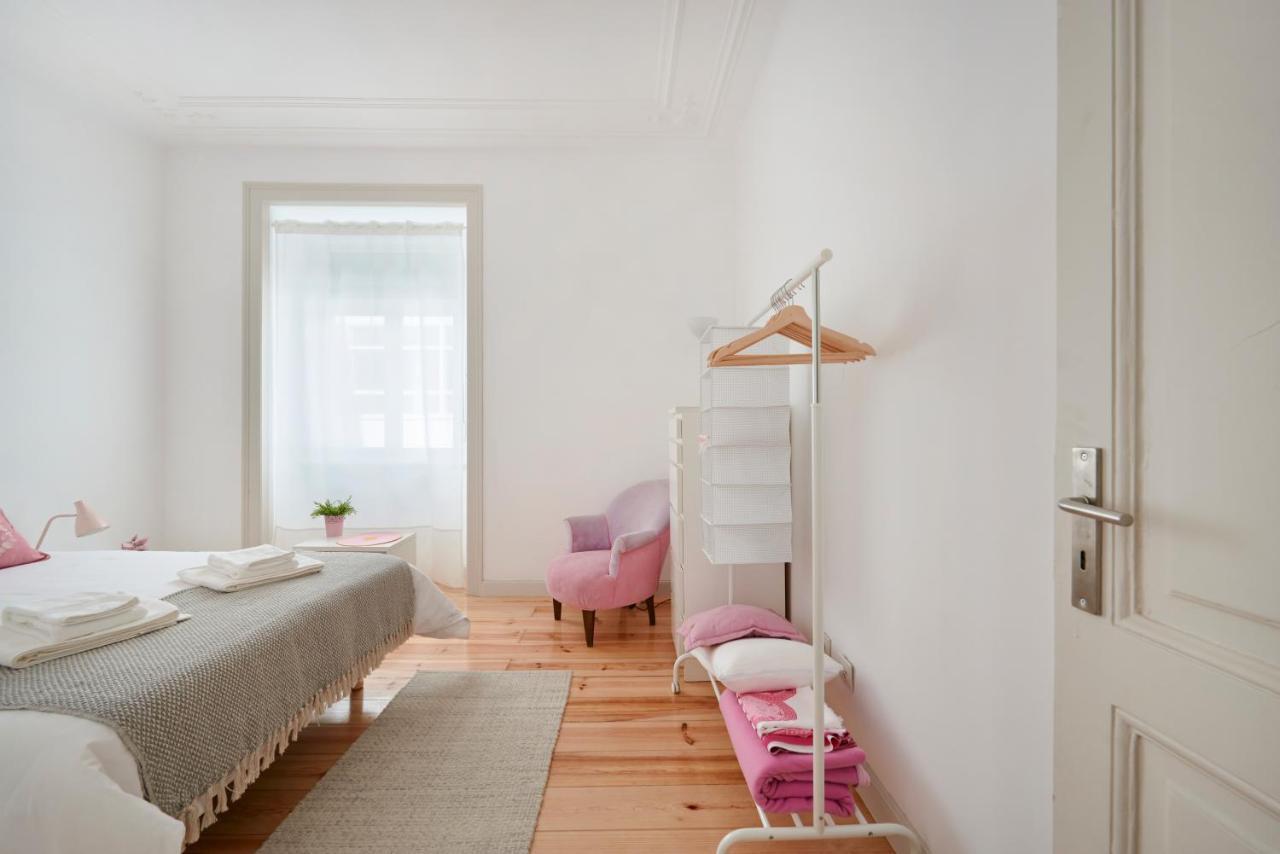 Sunny Apartment With Balcony! リスボン エクステリア 写真