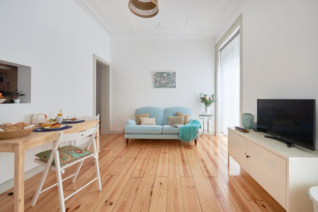 Sunny Apartment With Balcony! リスボン エクステリア 写真